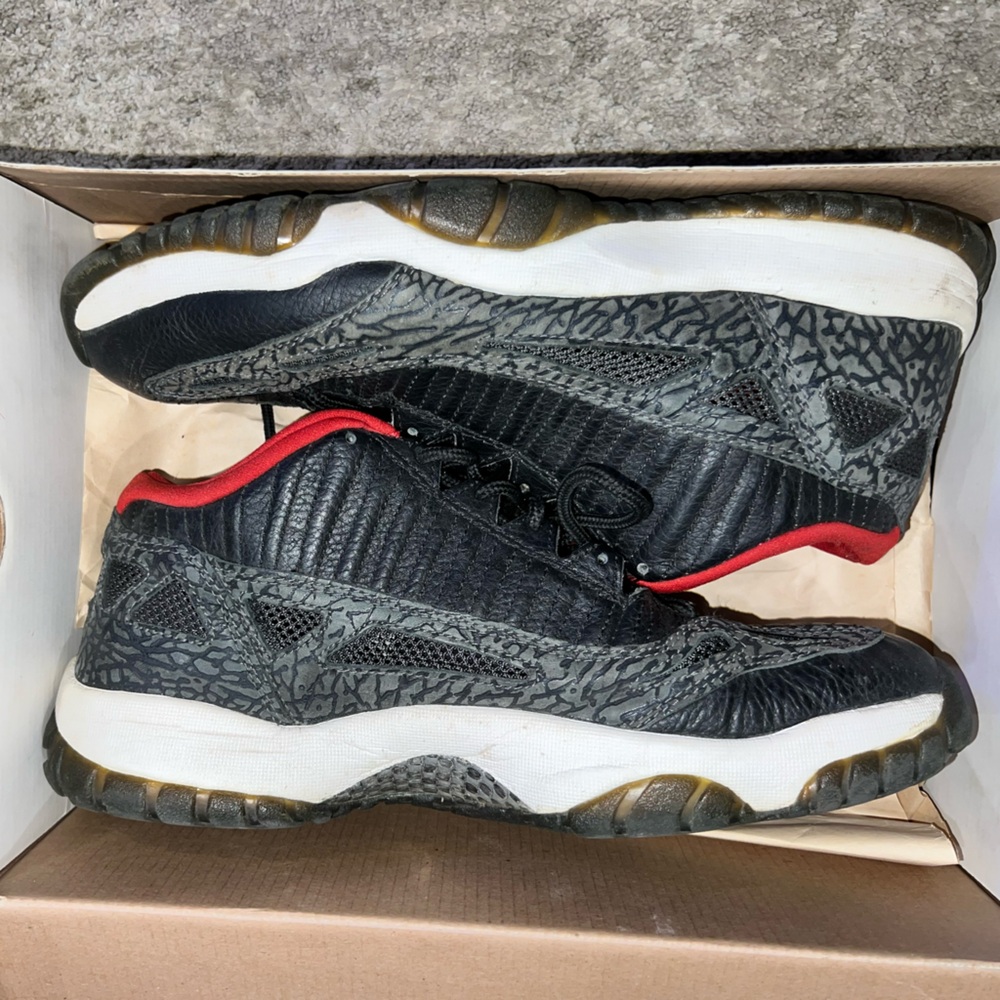 AIR JORAN 11 RETRO LOW men’s 11